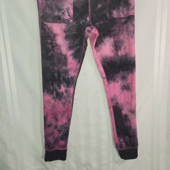 CULT FAVORITE GIRLS JOGGERS TIE DYE PINK/BLACK SIZE XL 16 - Picture 3 of 10